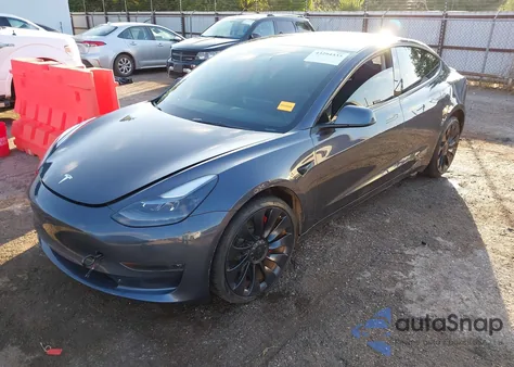 2023 Tesla Model 3 Performance Dual Motor All-Wheel Drive z USA, uszkodzony, nr VIN 5YJ3E1EC2PF491559